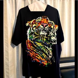 Men's Paintbrush Tiger
Graphic T-shirt